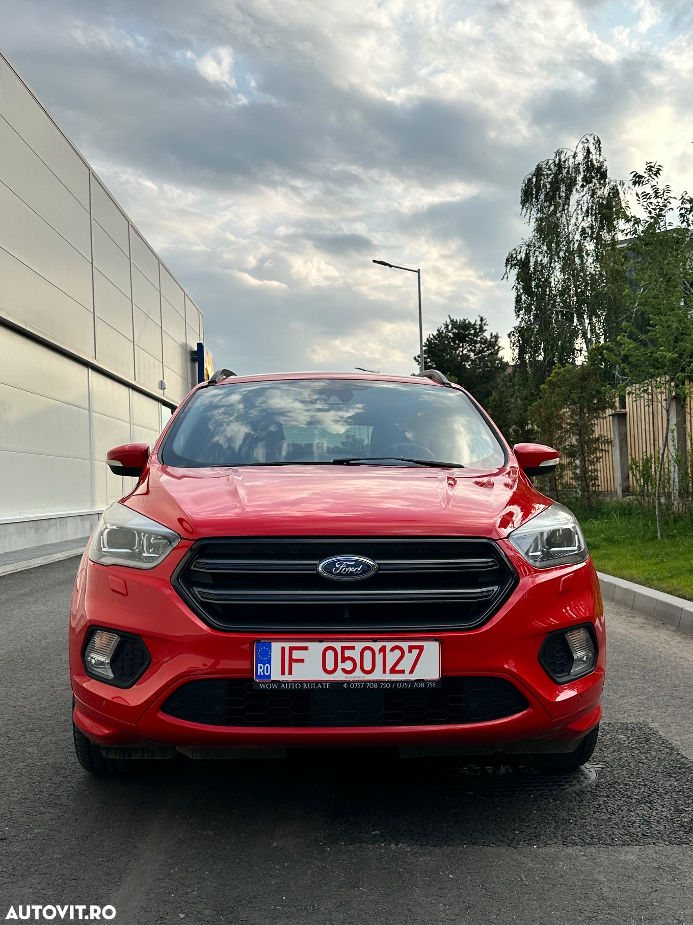 Ford Kuga 2.0 TDCi 4WD Powershift ST-Line - 6