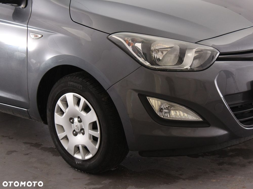 Hyundai i20 - 16