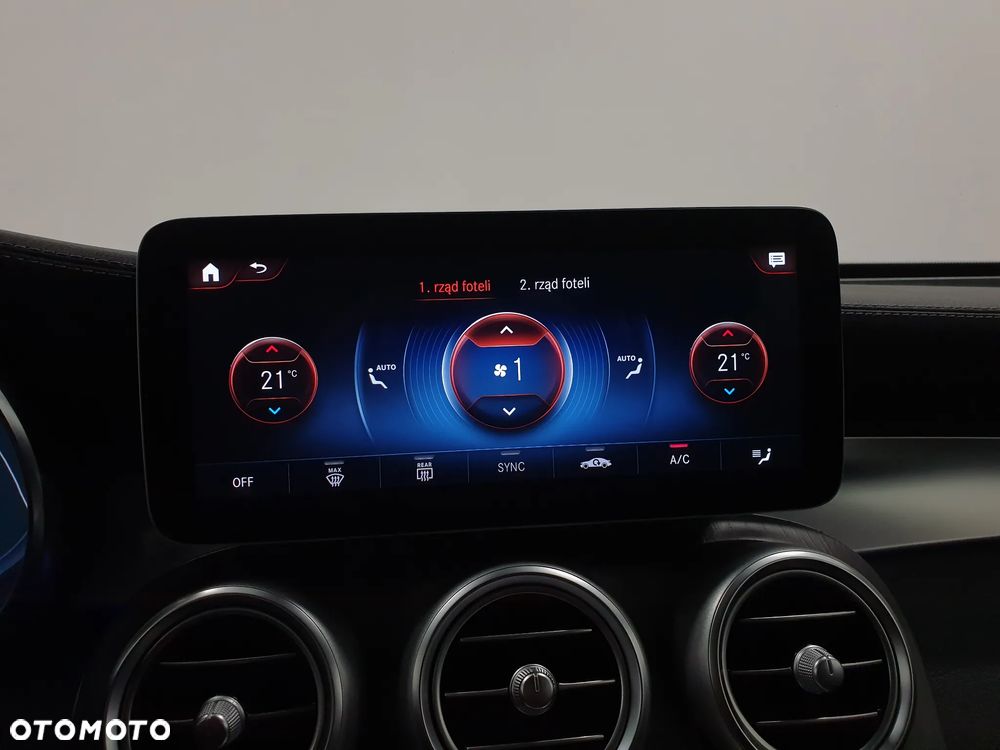 Mercedes-Benz GLC 300 d 4Matic 9G-TRONIC AMG Line Plus - 20