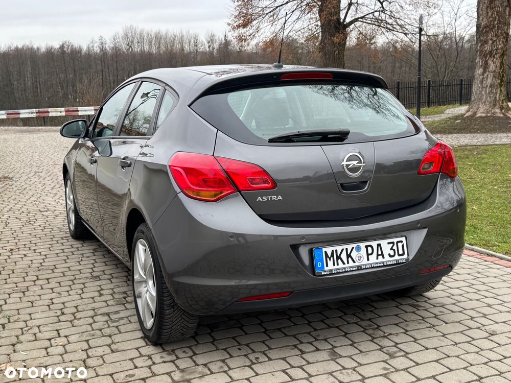 Opel Astra - 27