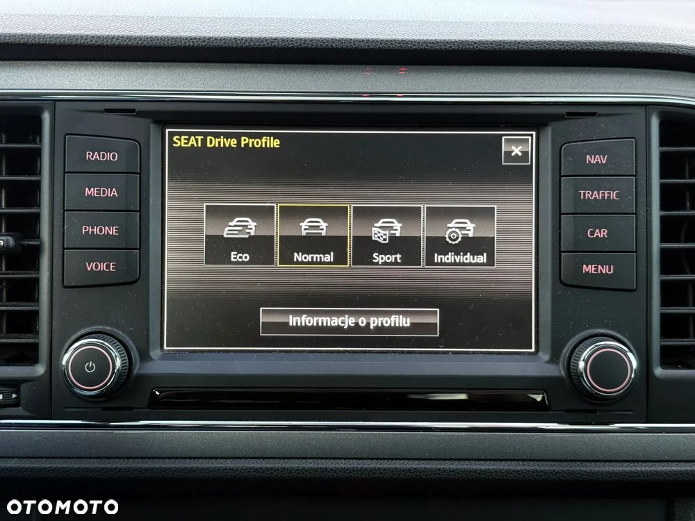 Seat Leon ST 2.0 TDI DPF DSG FR - 13