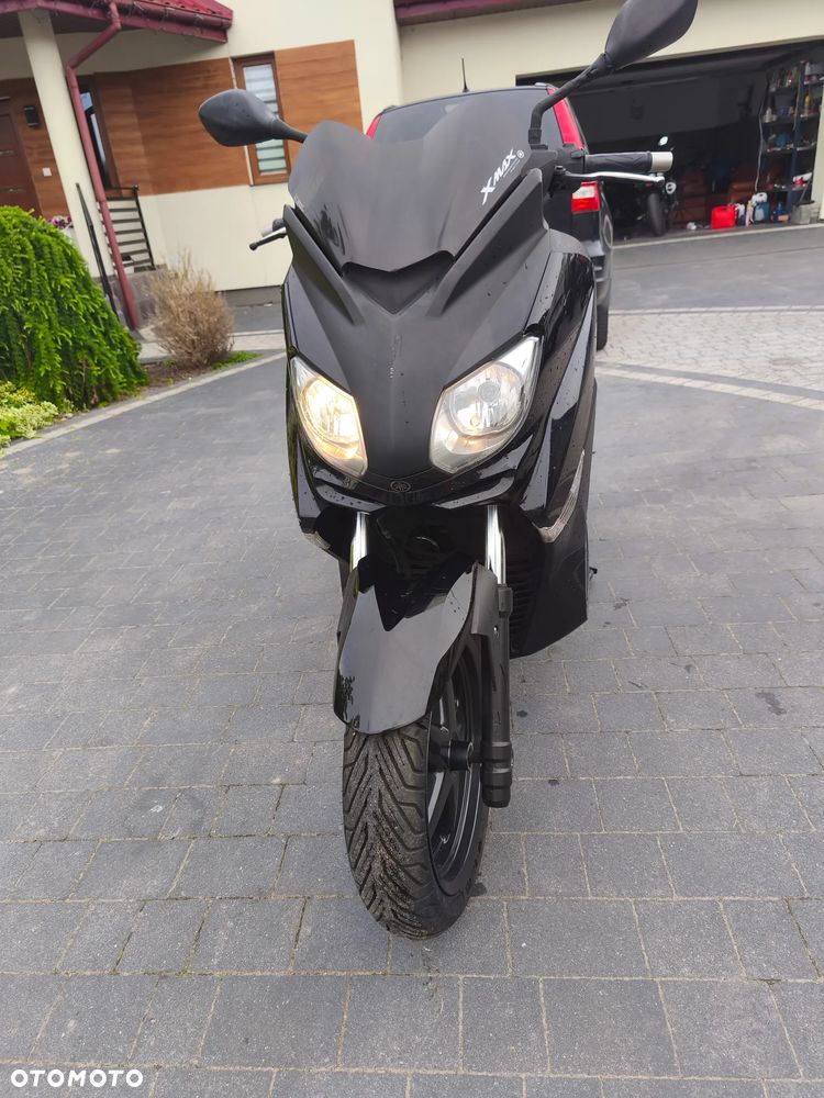 Yamaha X-max - 3