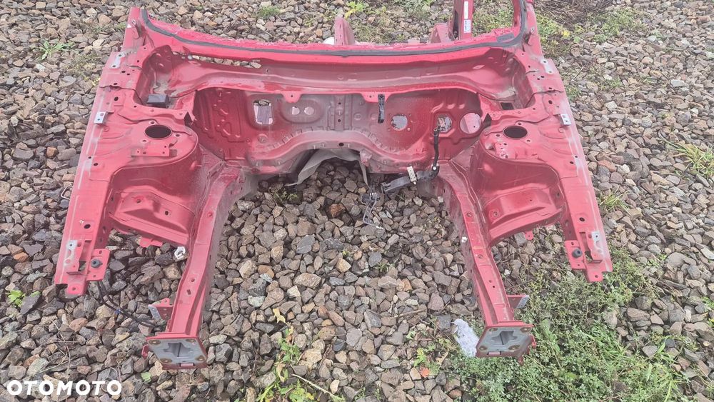 MAZDA 3 2018 2025 Lewy bok próg słupek błotnik ćwiartka poszycie podłoga lewa prawa ćwiartka 46V SOUL RED - 7