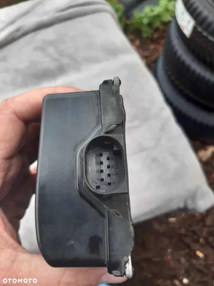 Radar Sensor ACC BMW 6868707 7 F01 F02 6 F06 F12 F13 5 F07 F10 F11 X5 F15 X6 F16 1 F20 F21 X3 F25 X4 F26 3 F30 F31 4 F32 F33 F34 F36 - 6