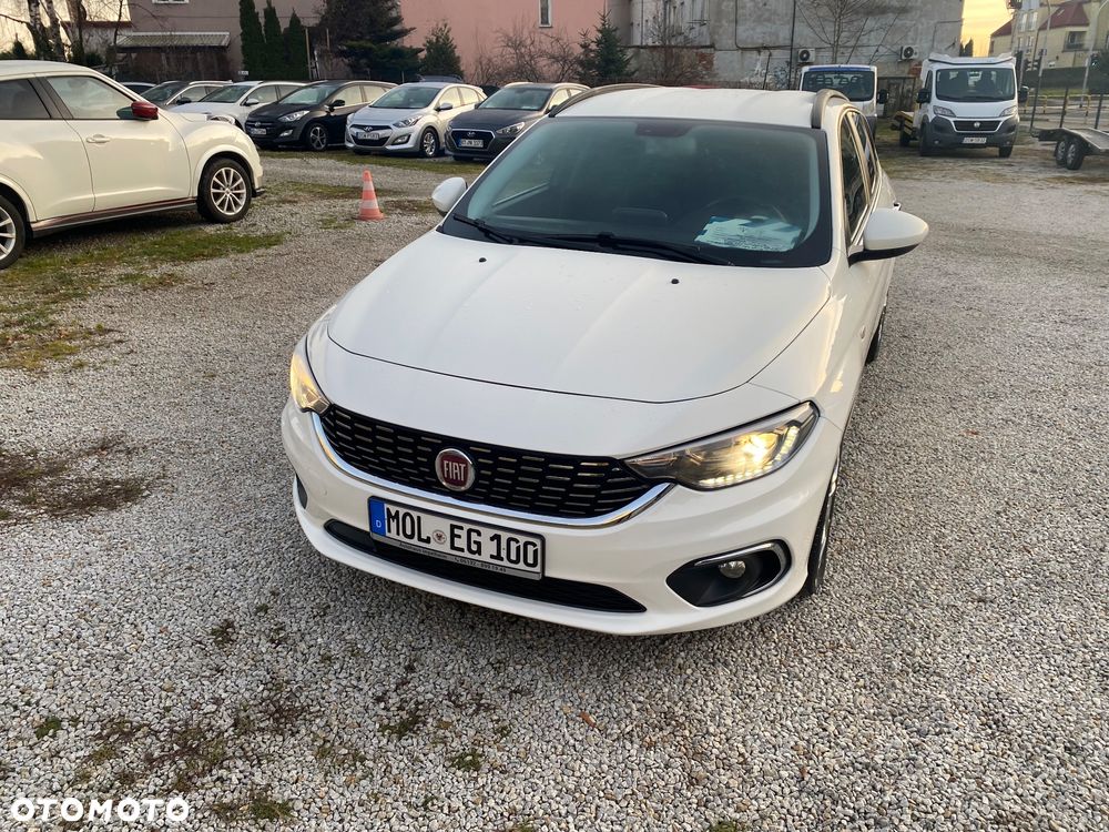 Fiat Tipo 1.4 T-Jet Lounge - 2