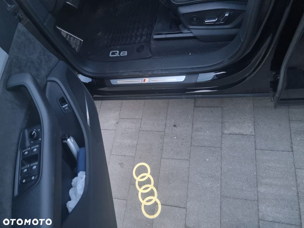 Audi SQ8 - 12