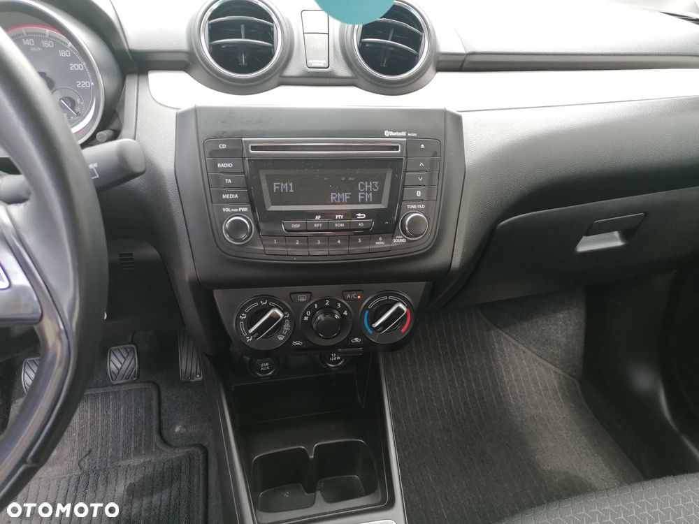 Suzuki Swift - 15