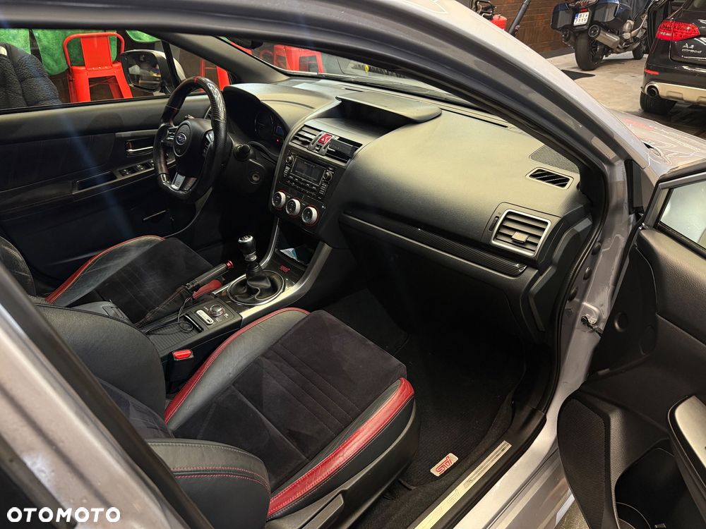 Subaru WRX STI 2.5 Sport - 16