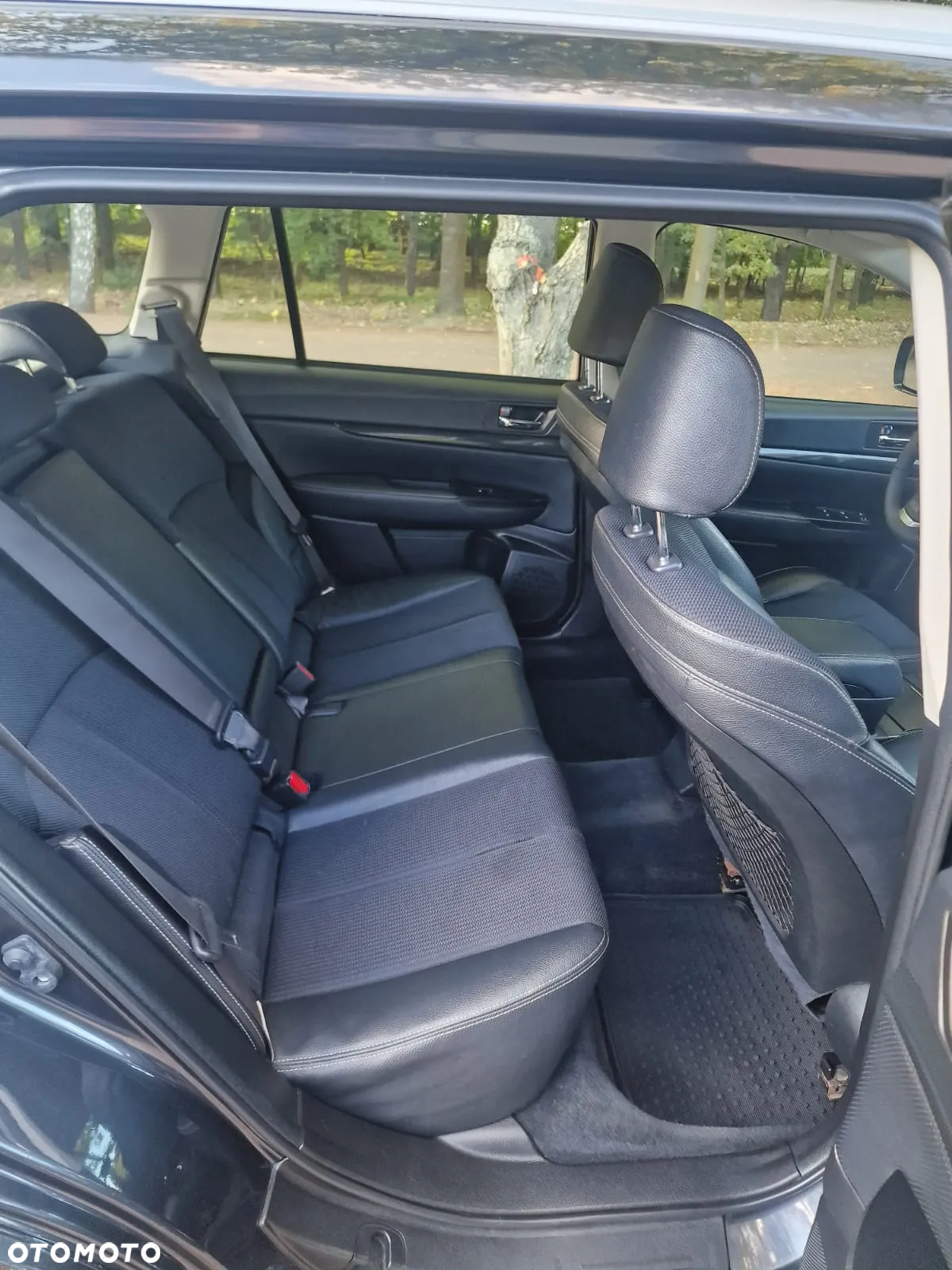 Subaru Outback - 12