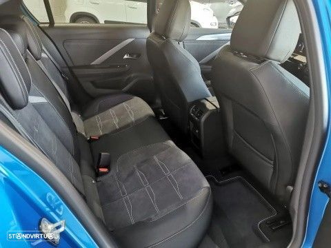 Opel Astra 54 kWh GS - 18