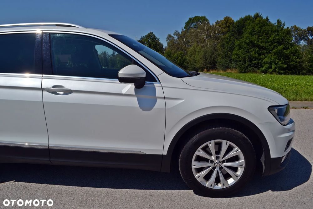 Volkswagen Tiguan - 10