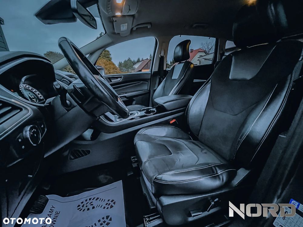 Ford S-Max 2.0 TDCi 4WD Titanium PowerShift - 21