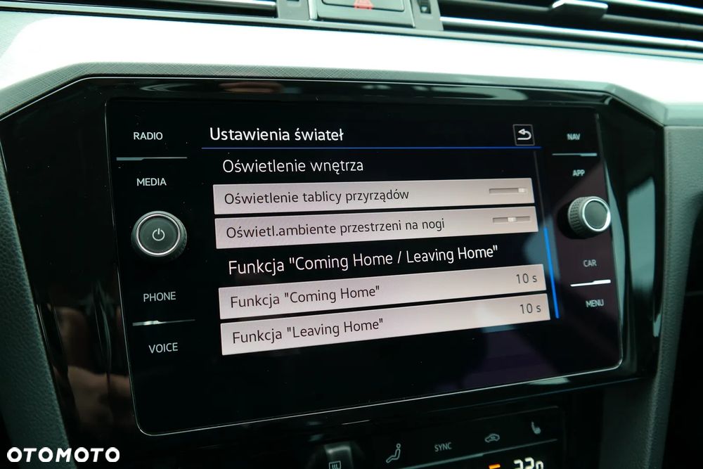 Volkswagen Passat 2.0 TSI Business DSG - 30
