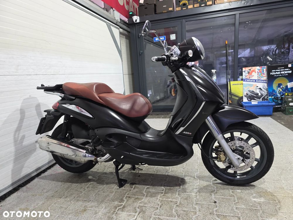 Piaggio Beverly - 14