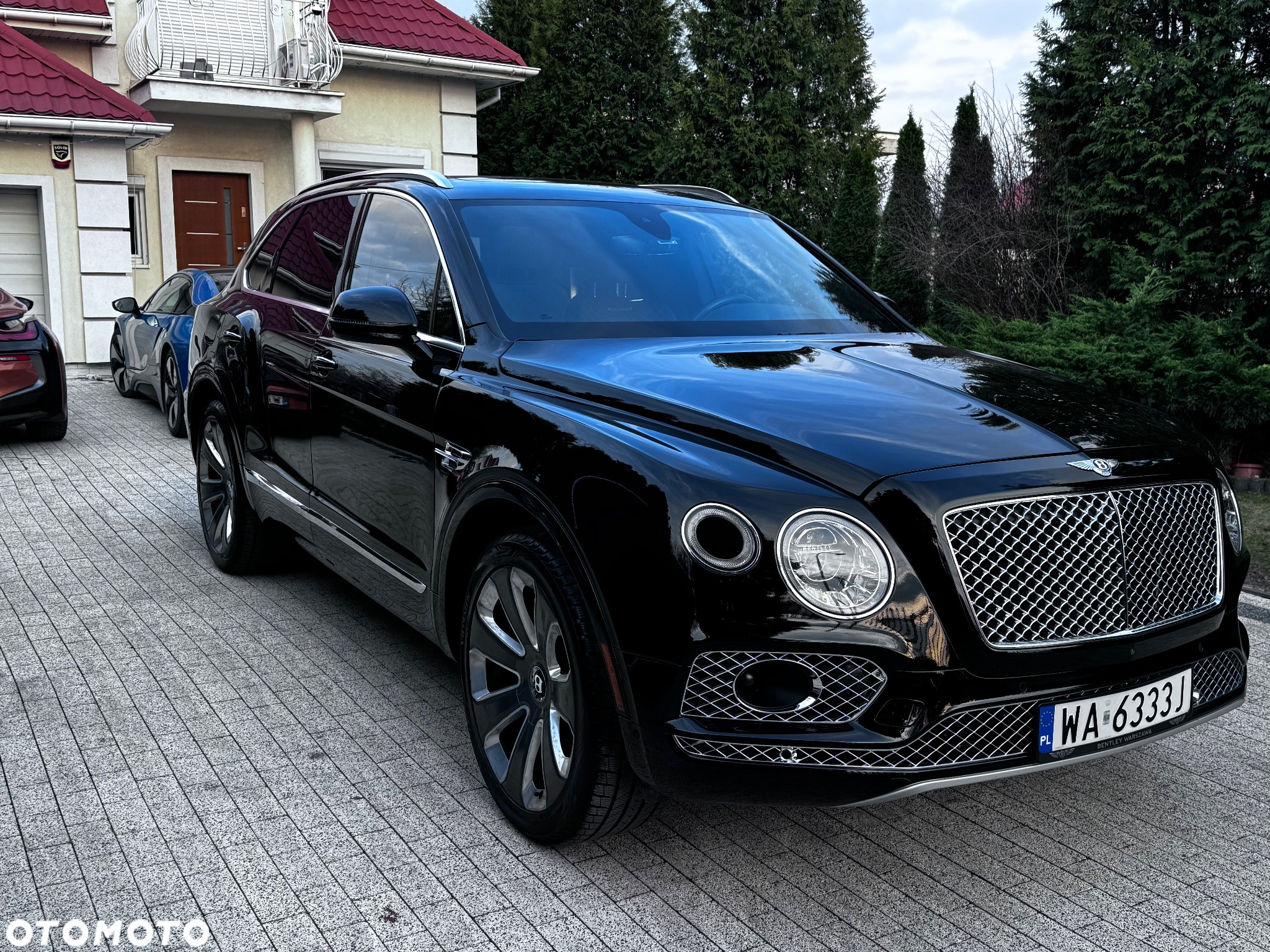Bentley Bentayga W12 Mulliner - 22