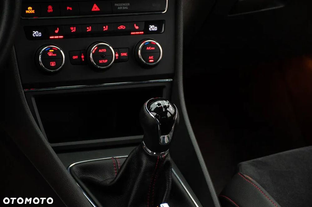 Seat Leon 1.8 TSI FR - 34