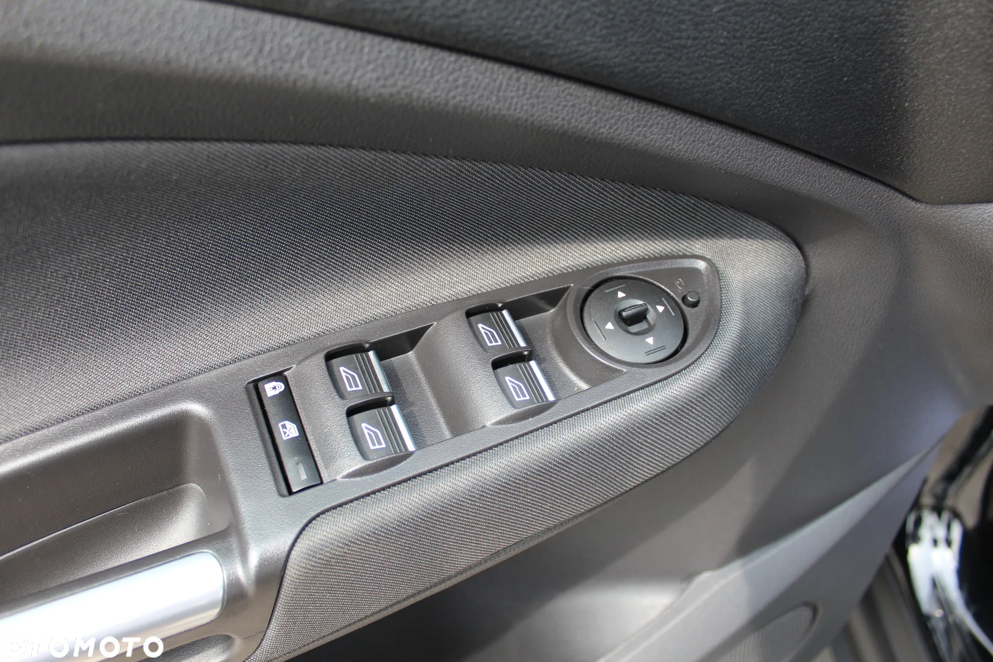 Ford C-MAX 1.0 EcoBoost Titanium ASS - 13
