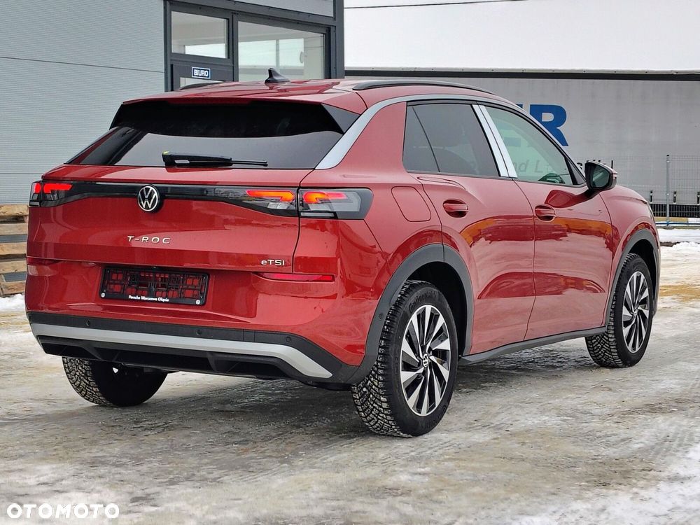 Volkswagen T-Roc - 7