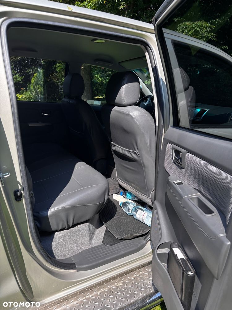 Toyota Hilux 3.0 D-4D SR5 - 5