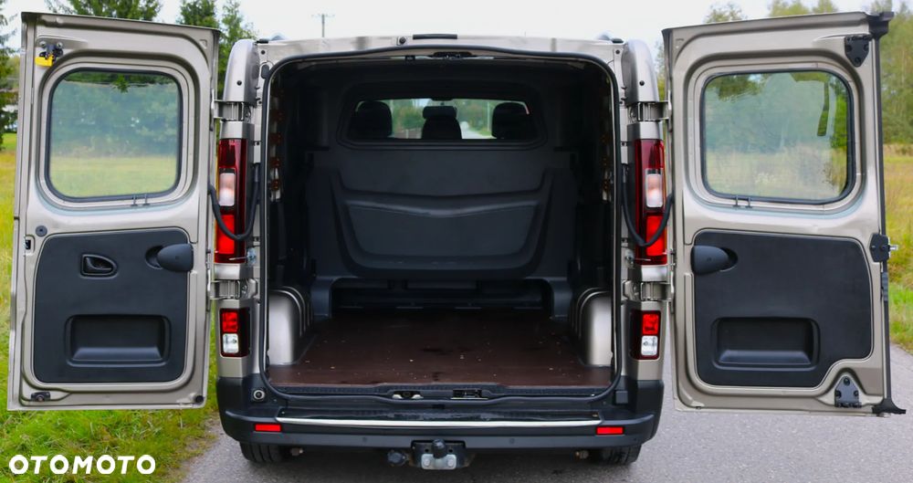 Renault Trafic - 11