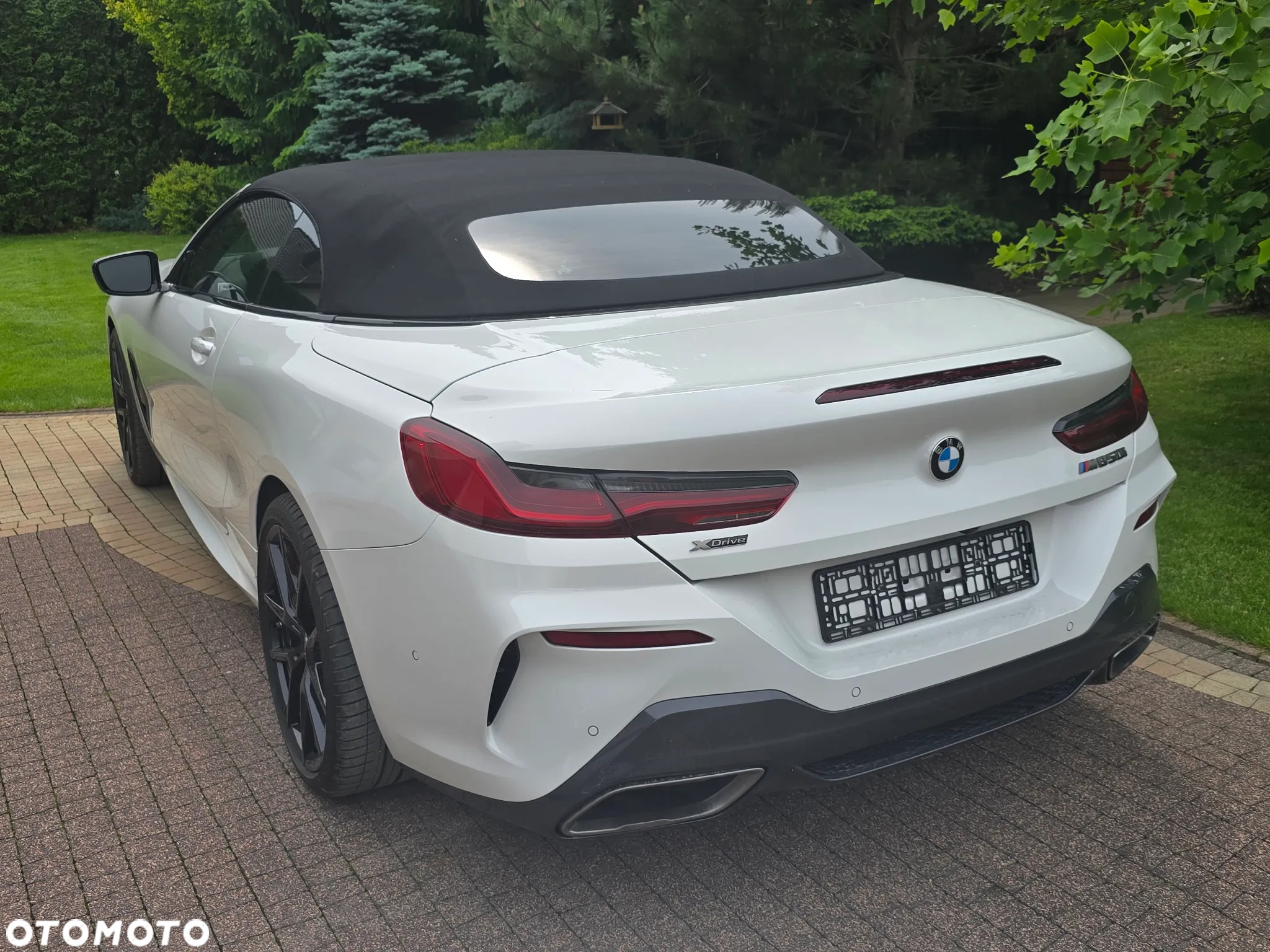 BMW Seria 8 M850i xDrive Cabrio - 3