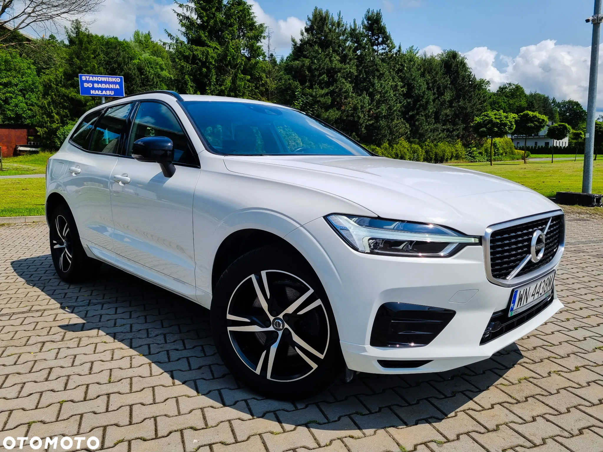 Volvo XC 60 T4 R-Design - 30