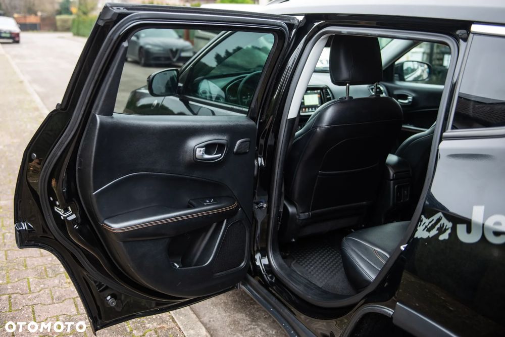 Jeep Compass 1.4 TMair Limited 4WD S&S - 22