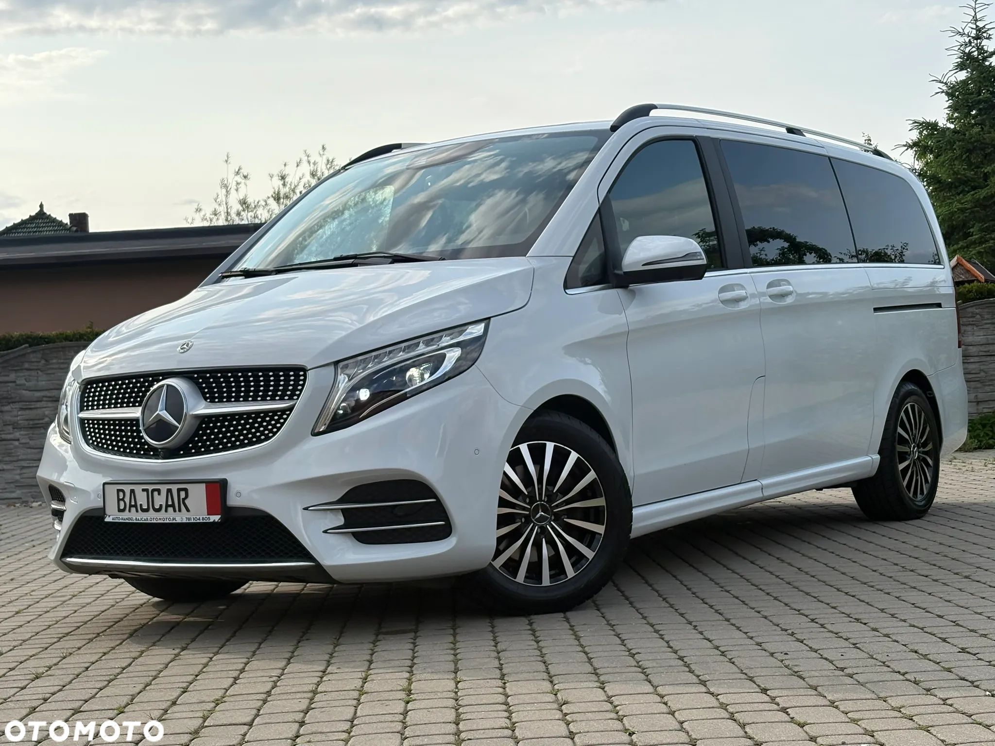 Mercedes-Benz Klasa V 300 d Exclusive 9G-Tronic (d³ugi) - 1