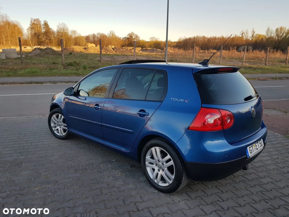 Volkswagen Golf 1.9 TDI Tour Edition - 11