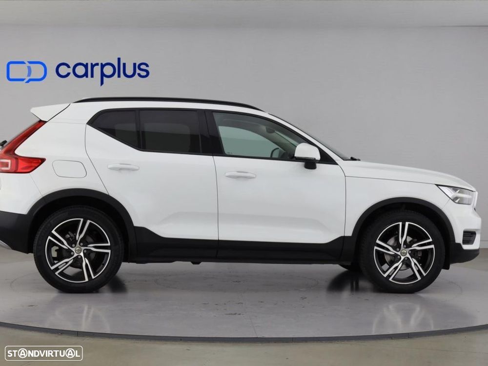 Volvo XC 40 2.0 D3 Momentum Plus Geartronic - 8