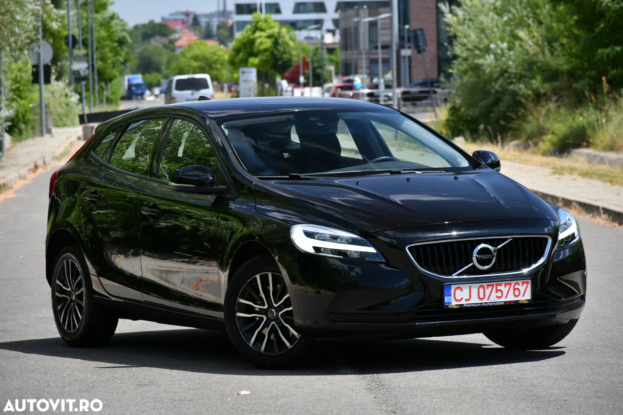 Volvo V40 T2 Summum - 10