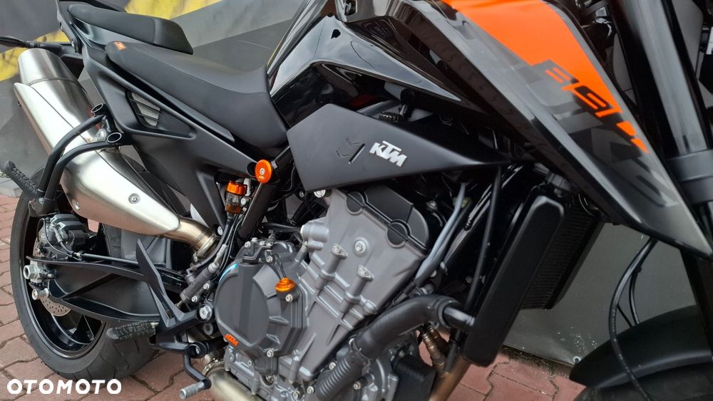 KTM Duke - 13