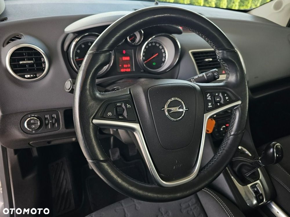 Opel Meriva - 12