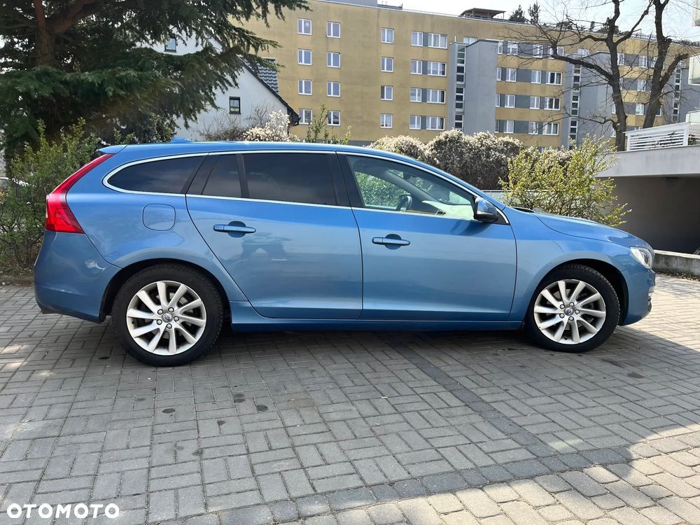 Volvo V60 T3 Drive-E Summum - 5
