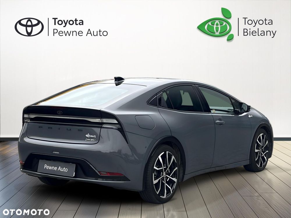 Toyota Prius - 6