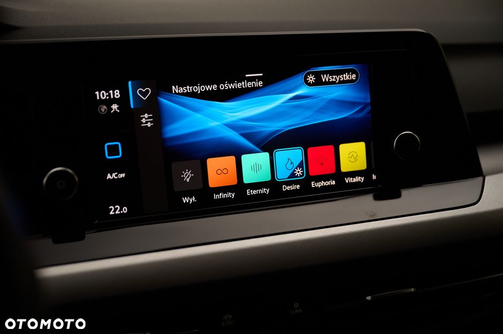 Volkswagen Golf VIII 2.0 TDI Life DSG - 34
