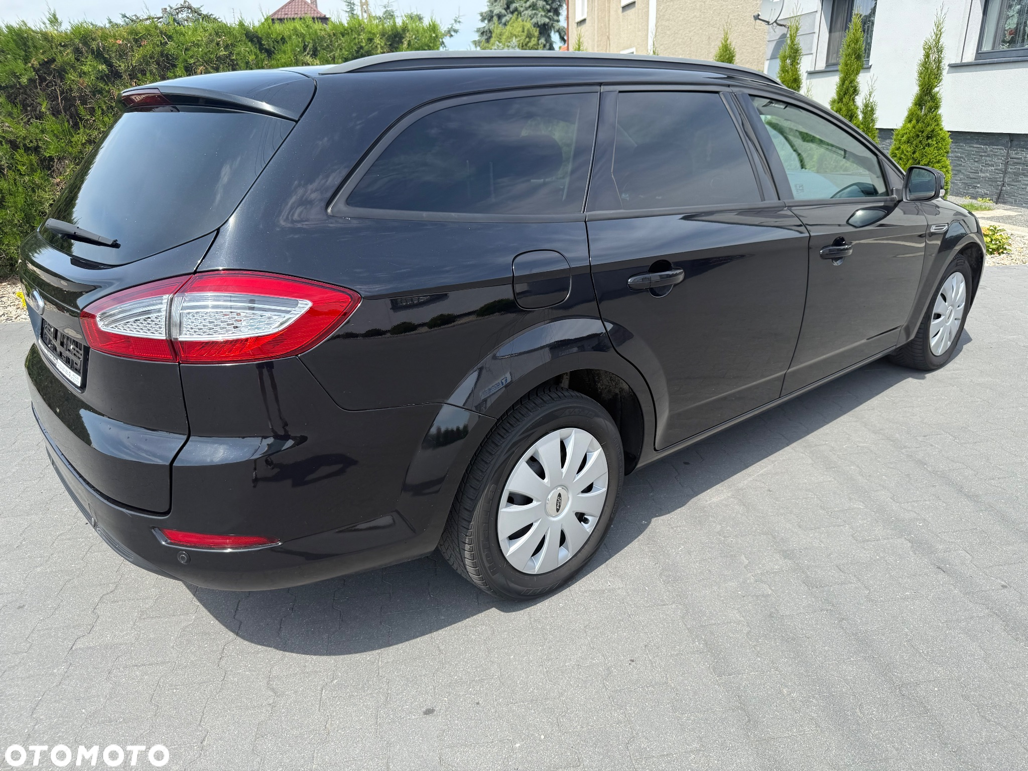Ford Mondeo 2.0 TDCI Ambiente - 4