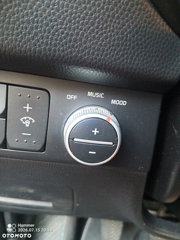 Kia Soul 1.6 CRDI White&Red Edition - 18