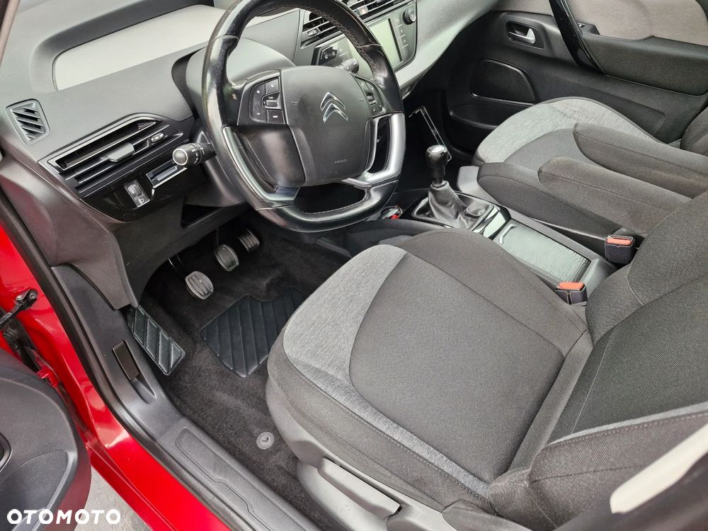 Citroën C4 Picasso PureTech 130 Stop&Start Attraction - 17