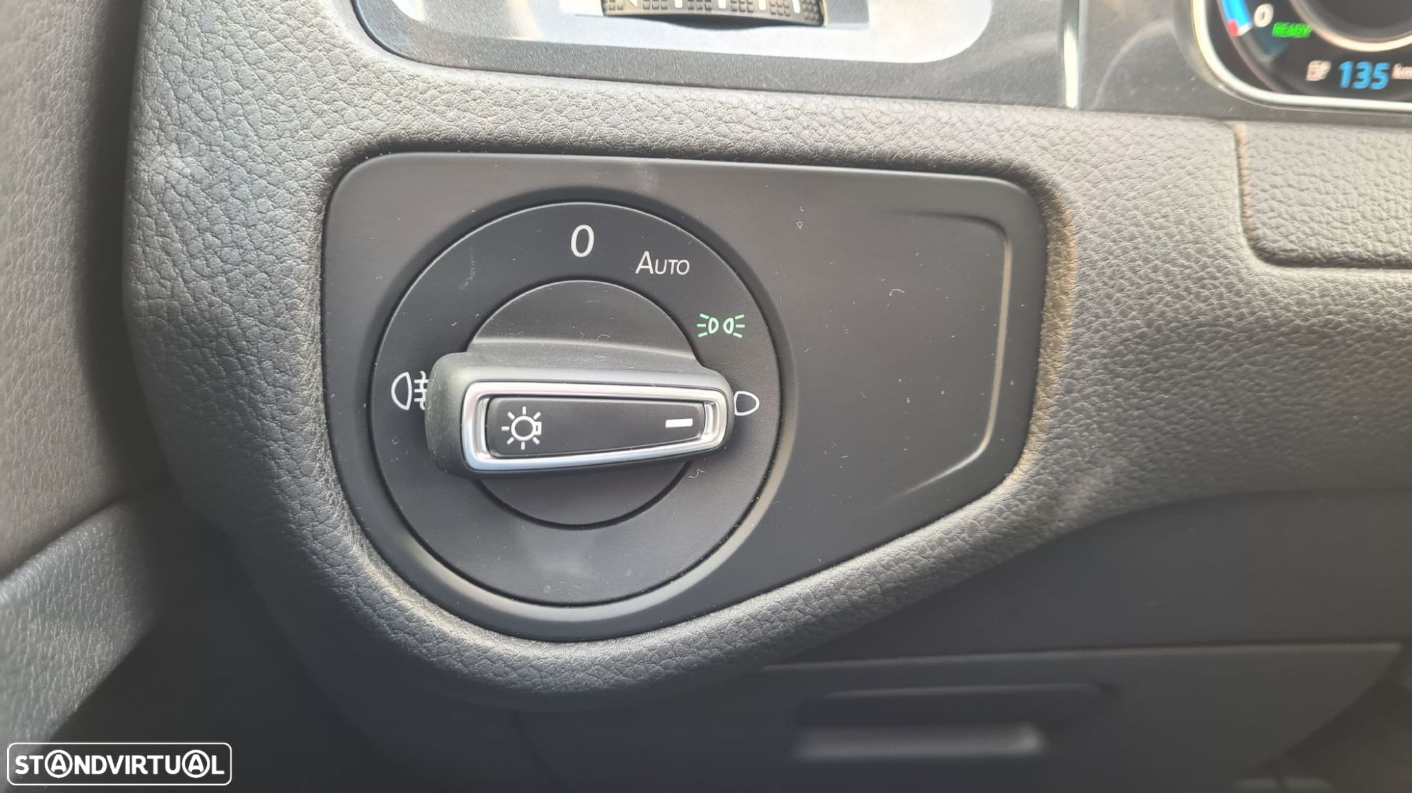 VW e-Golf AC/DC - 12