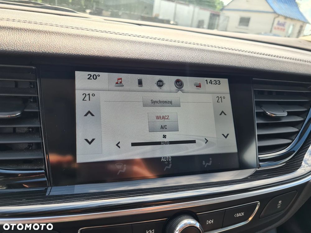 Opel Insignia - 20