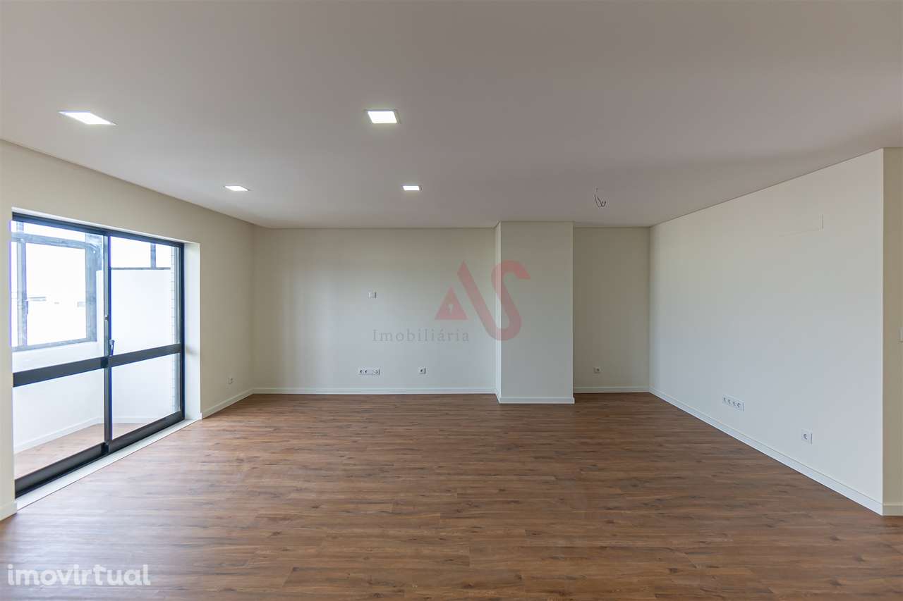 T2 totalmente renovado em Custóias, Matosinhos - Grande imagem: 5/26