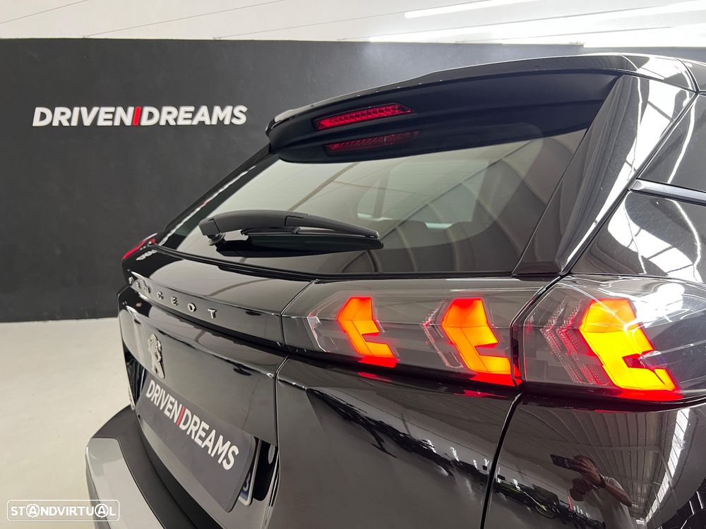 Peugeot 2008 1.2 PureTech Allure Pack EAT8 - 7