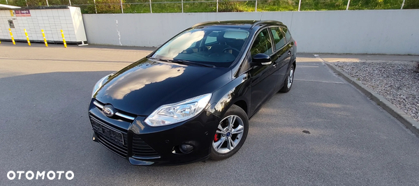 Ford Focus 1.0 EcoBoost Start-Stopp-System Champions Edition