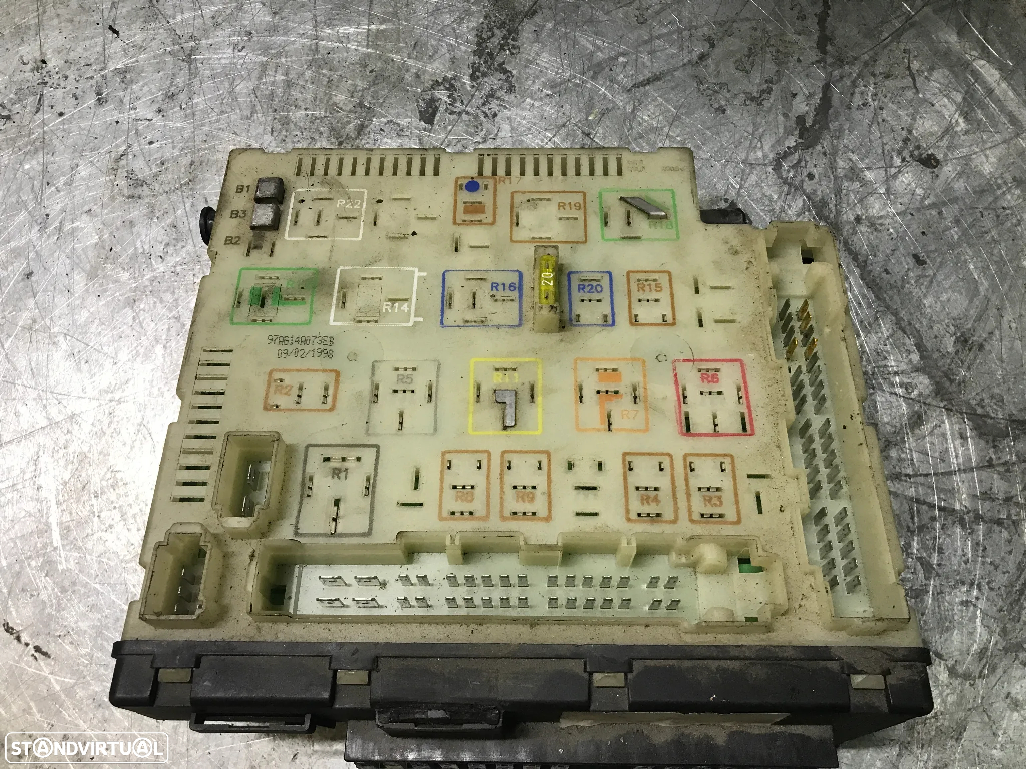 CAIXA DE FUSIVEIS FORD ESCORT REF. 97AG14A073EB - 3