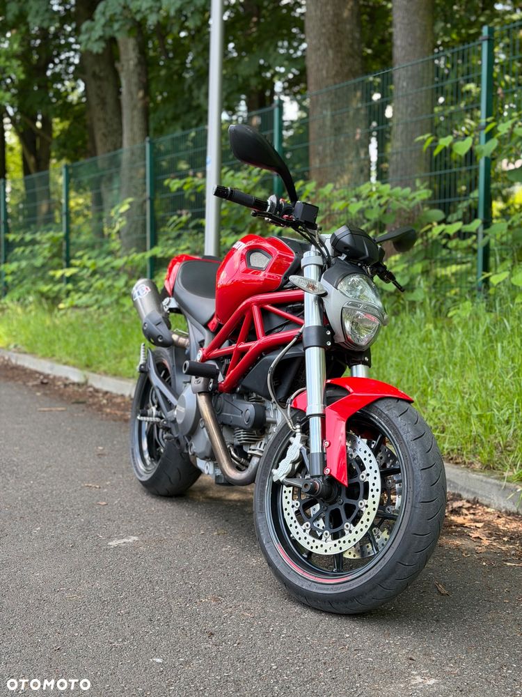 Ducati Monster - 13