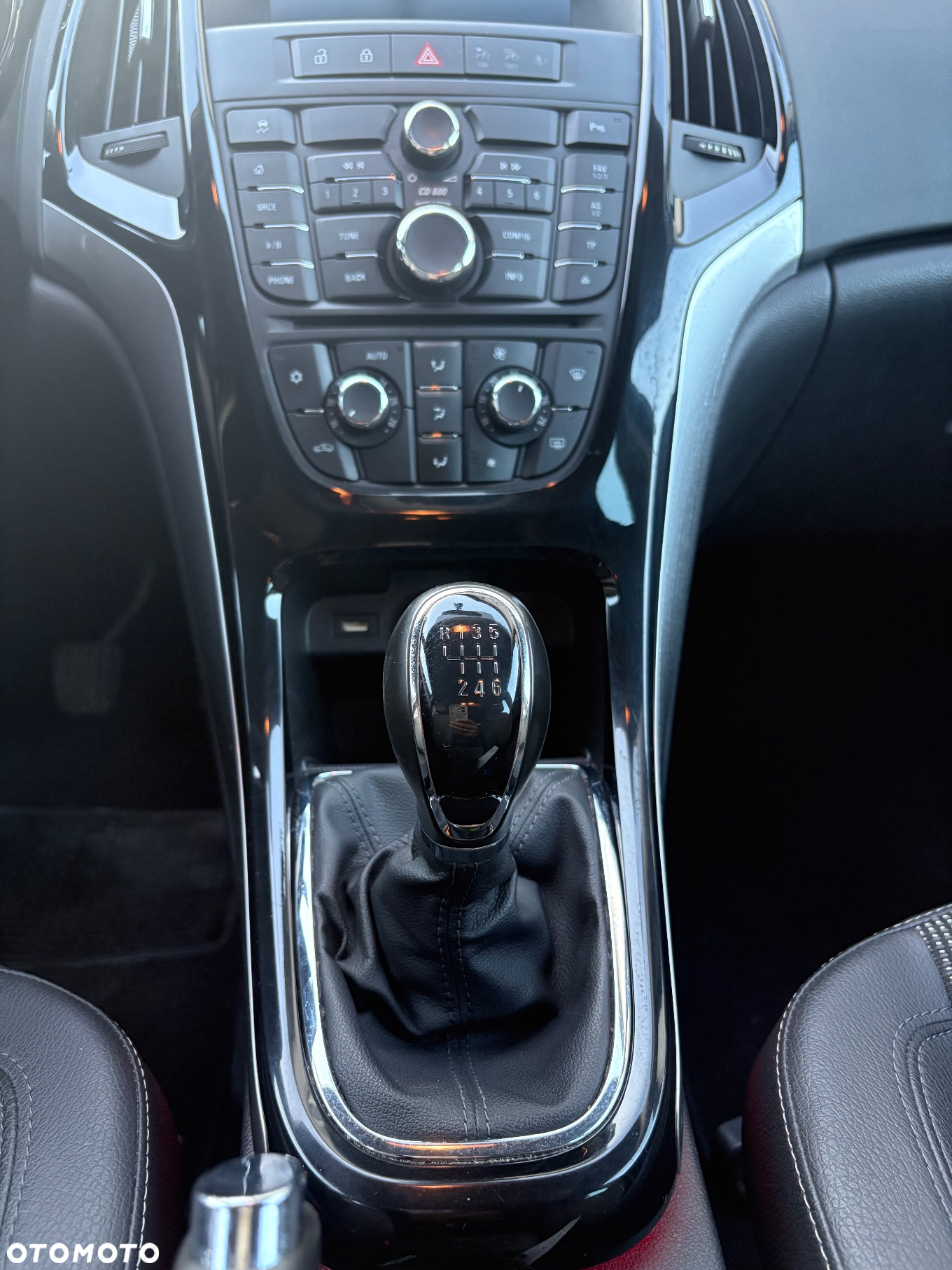Opel Astra IV 1.4 T Sport - 7