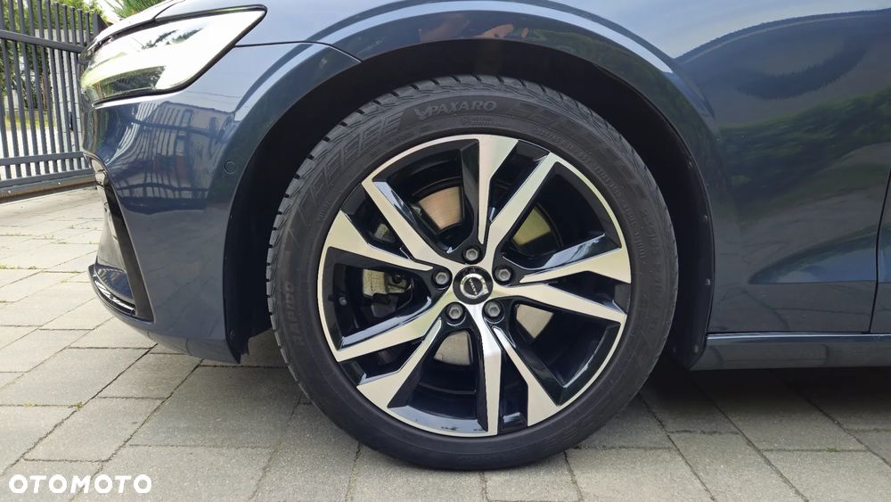 Volvo V60 B3 B Plus Dark - 12