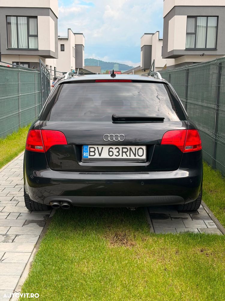 Audi A4 - 4