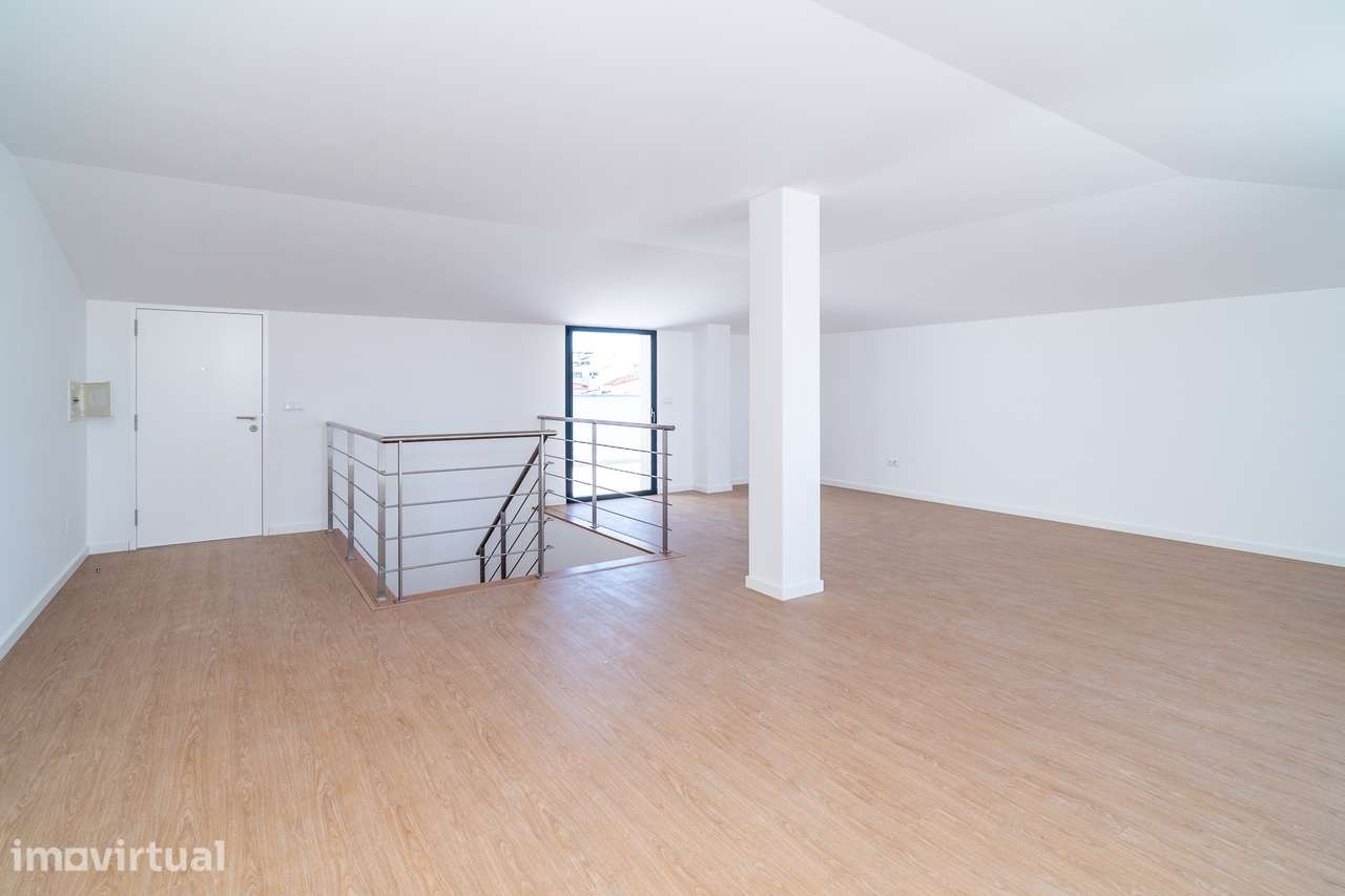 Apartamento T2 Duplex Novo, com Terraço, 2 Suites, Estacionamento, em - Grande imagem: 3/34